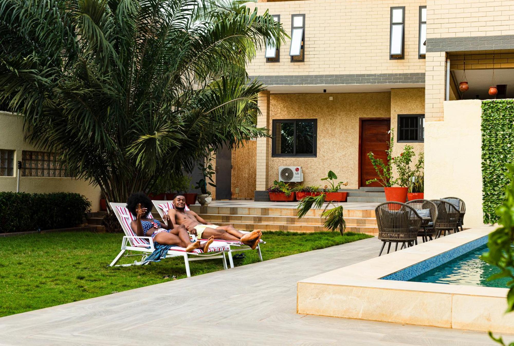 Mokaa Residence Hoteliere لومي المظهر الخارجي الصورة